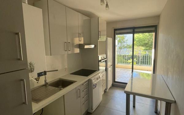 Appartement à louer    3 pièces •  Toulouse