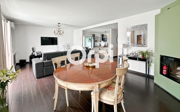 Maison à vendre    6 pièces • 213 m2 Agny