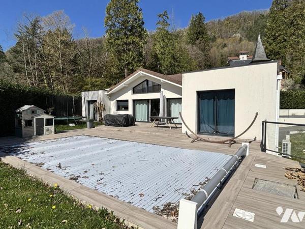 Villa contemporaine de plain‑pied – Vue panoramique massif Belledonne – 