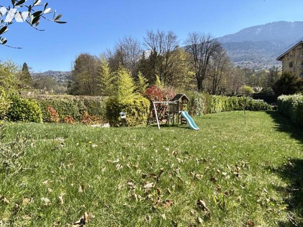 Villa contemporaine de plain‑pied – Vue panoramique massif Belledonne – 