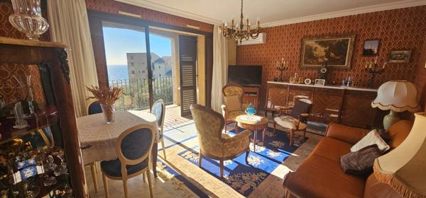 BASTIA (20) APPARTEMENT 87m², 3 CHAMBRES AVEC CAVE GRENIER et GARAGE - SUPERBE VUE MER