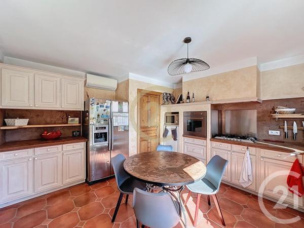 Maison à vendre  7 pièces - 199,74 m2 ROCHEFORT DU GARD - 30