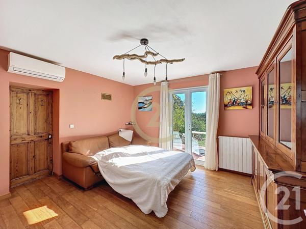 Maison à vendre  7 pièces - 199,74 m2 ROCHEFORT DU GARD - 30