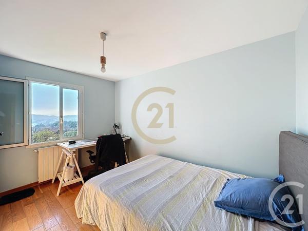 Maison à vendre  7 pièces - 199,74 m2 ROCHEFORT DU GARD - 30