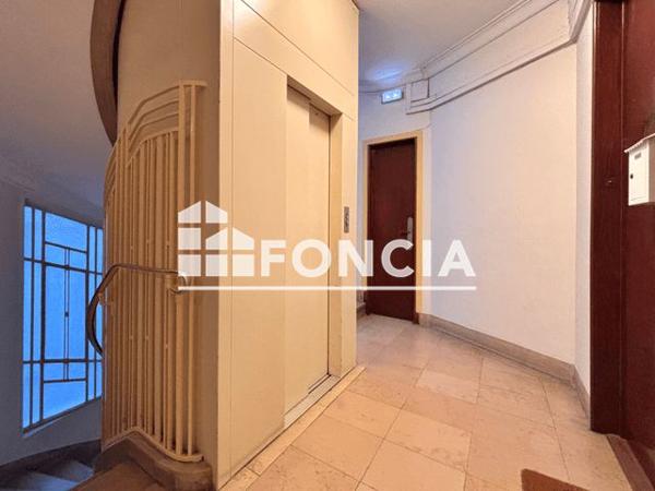 À vendre Studio 45.43 m² - Paris 75004