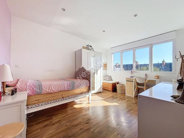 EXCLUSIVITE Nantes Proce : Maison familiale  / garage / jardin clos / excellent etat / DPE en C