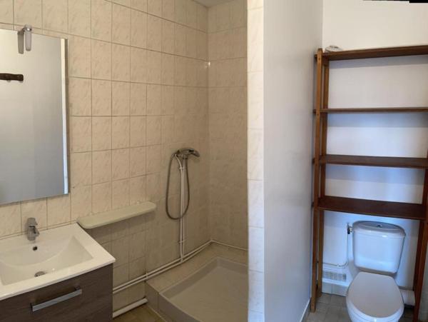 Immeuble à LIMOGES, 87100 - 180m²