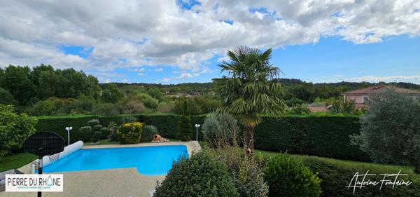 Brignais (69530) Vends Brignais (69530) très belle Villa avec piscine et jardin