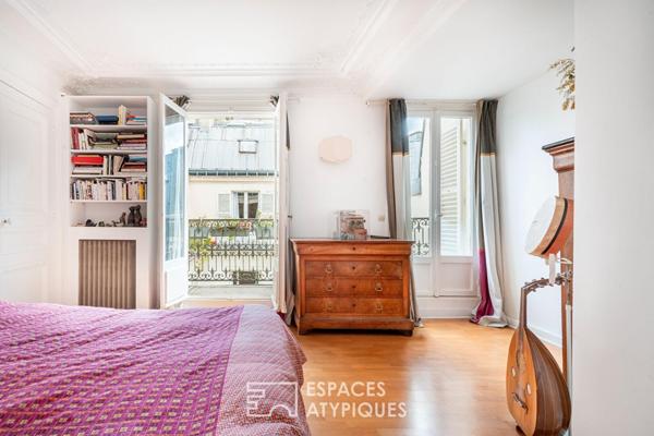 Duplex lumineux avec balcons et vue sur l’Église Saint-Vincent de Paul