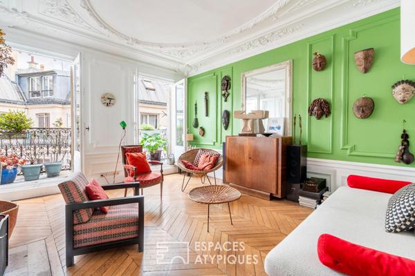 Duplex lumineux avec balcons et vue sur l’Église Saint-Vincent de Paul