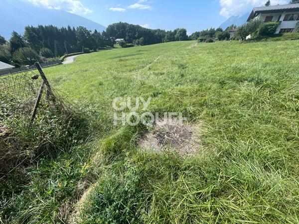 Terrain Mercury 680 M² Lot N°1
