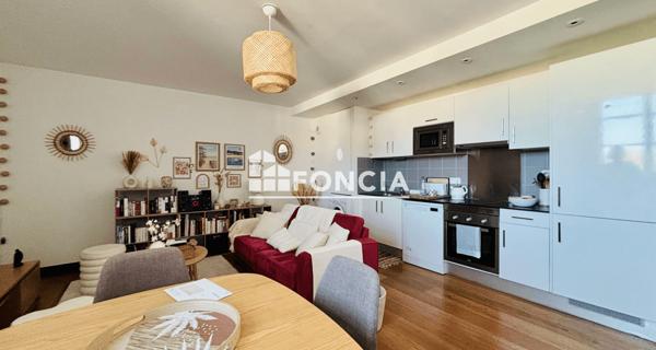 À vendre Appartement 2 pièces 47 m² - Rochefort 17300