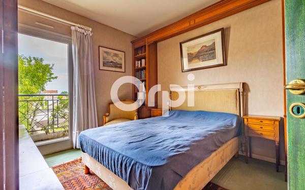 Appartement à vendre    6 pièces •  Le Raincy