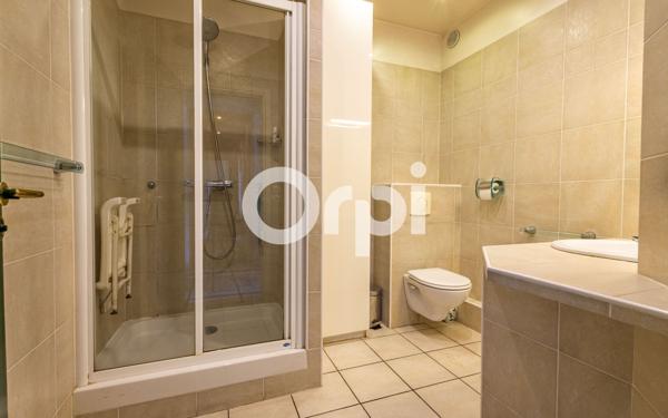 Appartement à vendre    6 pièces •  Le Raincy