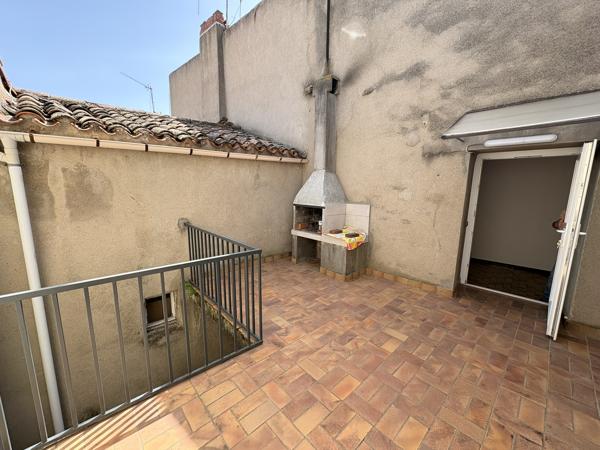 Maison à louer 690 € CC ST HILAIRE 3 p 74 m² DPE D