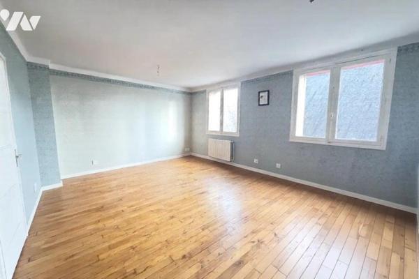 A vendre appartement à CAUDAN (56)

Au coeur du bourg, découvrez cet appartement à rafraichir...
