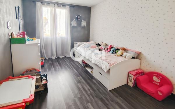 Maison à vendre    5 pièces •  Fosses