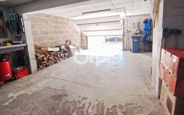 Maison à vendre    5 pièces •  Fosses