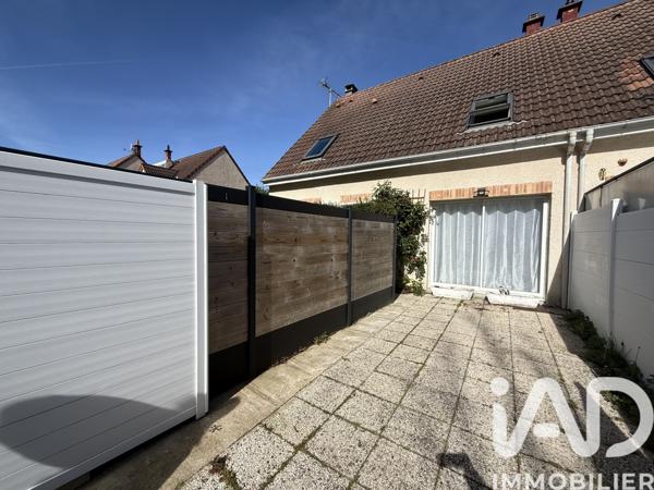 Maison à vendre 5 pièces 113 m² Vert-Saint-Denis