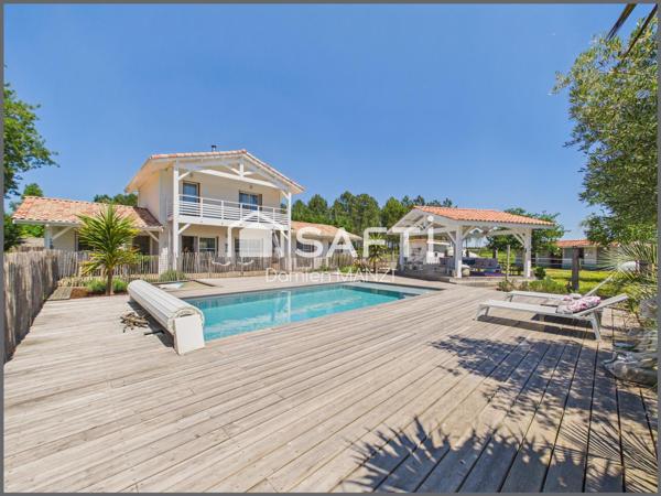 MAISON DE CHARME T5 AVEC DEPENDANCE ET PISCINE
