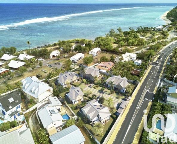 Maison d’architecte 4 pièces de 96 m² à LA SALINE-LES-BAINS (97434)