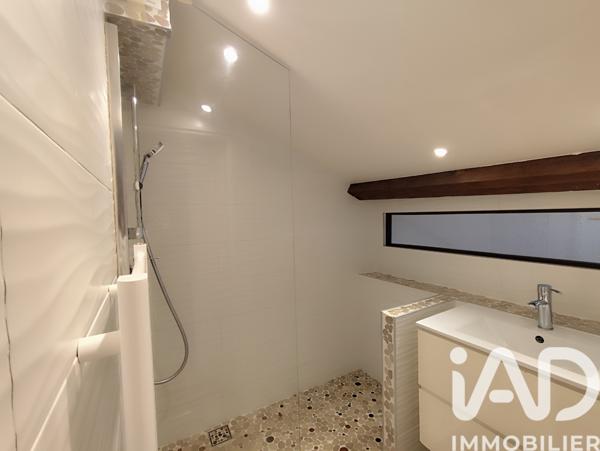 Maison à vendre 5 pièces 122 m² Abzac
