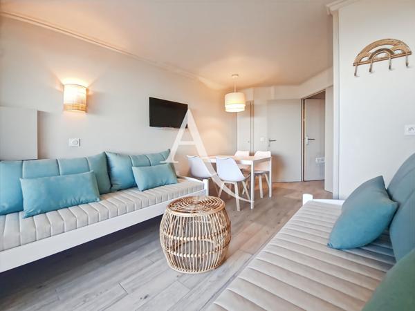 Appartement Cannes 2 pièces 26.72 m² - Rez-de-jardin - Vue mer - Vue mer - Croix des Gardes - Piscine - Tennis - Jardins