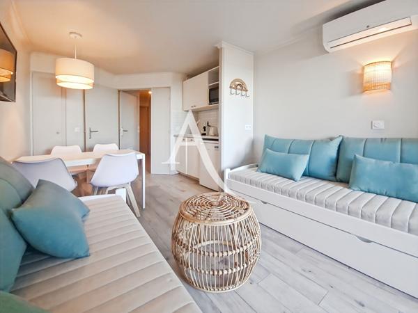 Appartement Cannes 2 pièces 26.72 m² - Rez-de-jardin - Vue mer - Vue mer - Croix des Gardes - Piscine - Tennis - Jardins