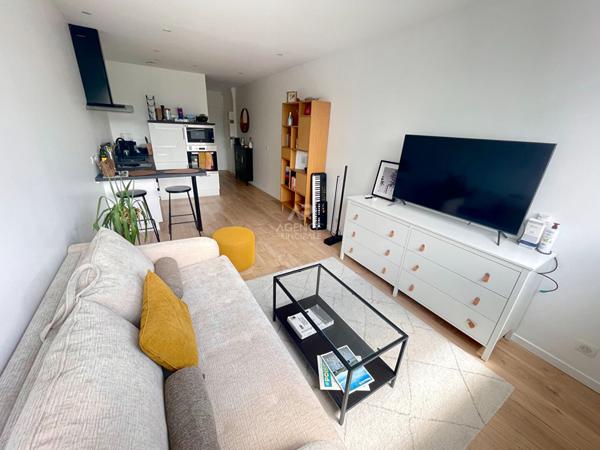 Appartement Poissy 1 pièce(s) 26 m2 €165 000 ** - Référence 9215