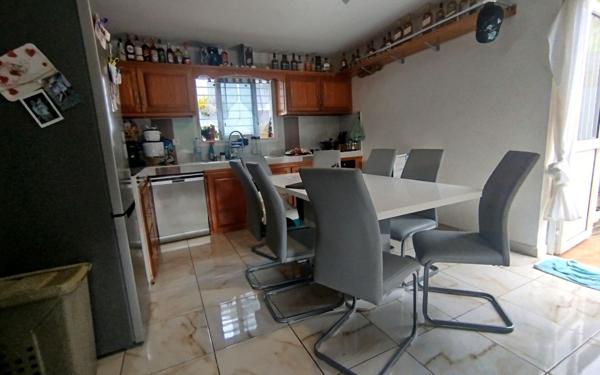 Maison à louer    4 pièces •  Le Tampon