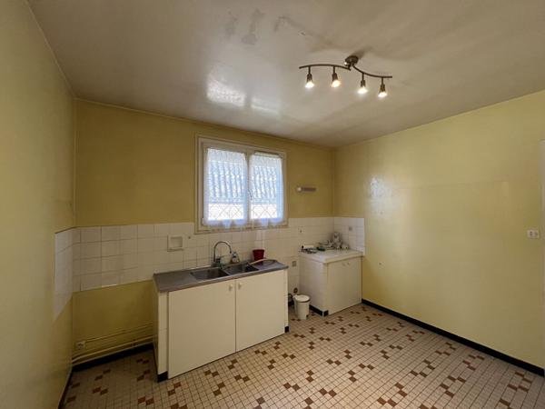 A vendre Maison à rénover Mont De Marsan 4 chambres combles garage