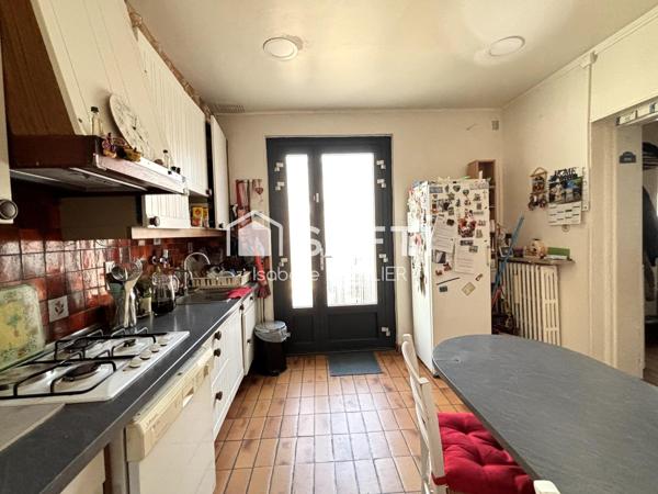 Grande maison sur Avignon