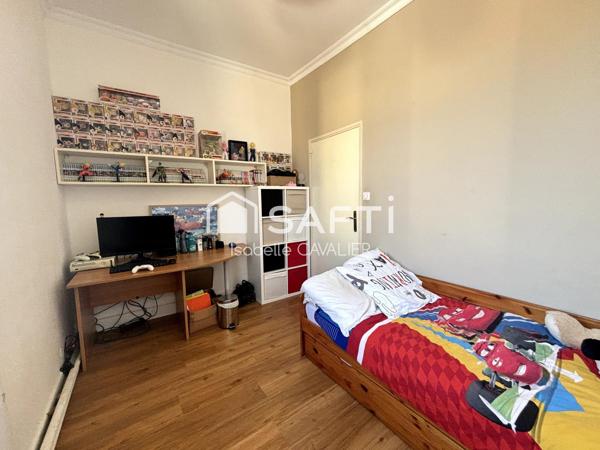 Grande maison sur Avignon