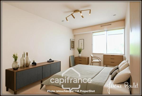 Dpt Vienne (86), à vendre POITIERS Couronneries, appartement T5 de 91 m² avec cave et balcon