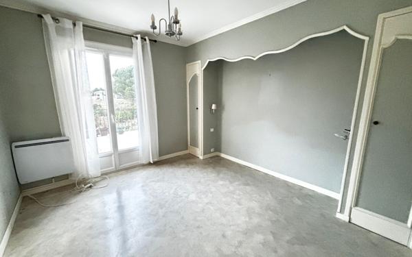 Maison à vendre    7 pièces •  Villemoustaussou