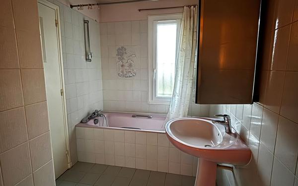 Maison à vendre    7 pièces •  Villemoustaussou