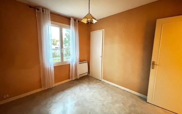 Maison à vendre    7 pièces •  Villemoustaussou