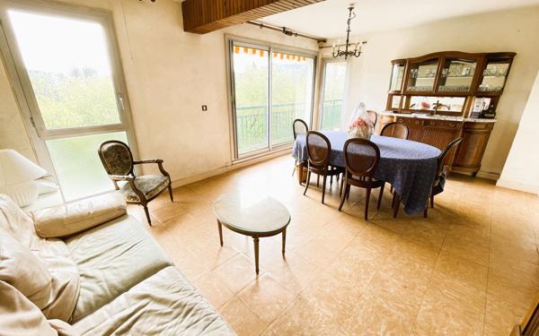 Appartement à vendre    4 pièces • 64 m2 Antony