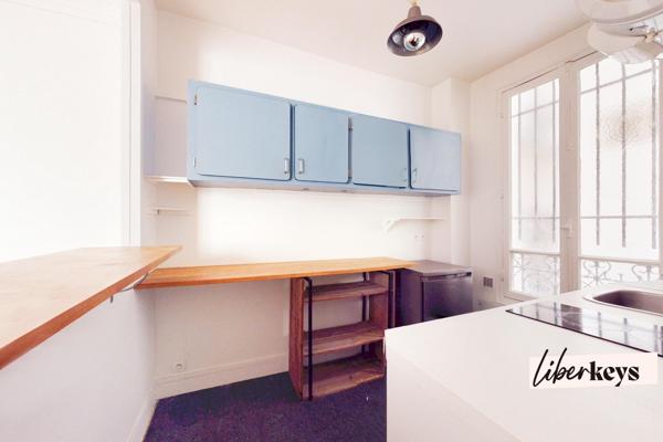 Un 2 pièces de charme dans un immeuble haussmanien Rue lamarck dans le 18ème