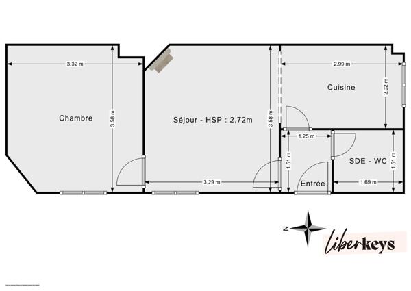 Un 2 pièces de charme dans un immeuble haussmanien Rue lamarck dans le 18ème