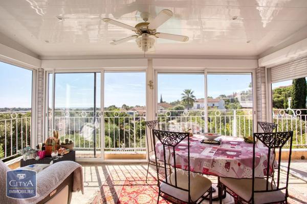 Maison à vendre 7 pièces 160m² Fréjus (83370)