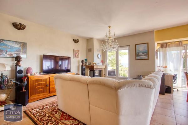 Maison à vendre 7 pièces 160m² Fréjus (83370)