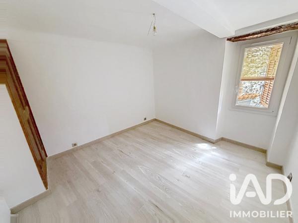 Location appartement 3 pièces 50 m² Rimplas
