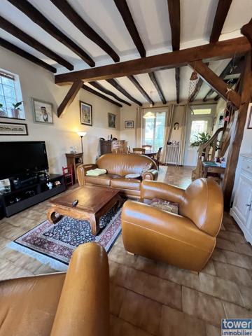 Maison
                                                                                                                                                                                                                                                                                                                        5 pièce(s)                                                                                                                                                                                                          3 chambre(s)                                                                                                                                                                                                          87  m²