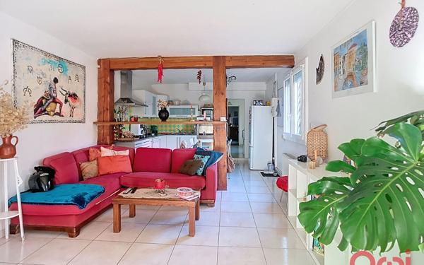 Immeuble à vendre    12 pièces • 295 m2 Avignon