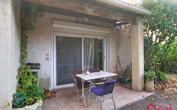 Immeuble à vendre    12 pièces • 295 m2 Avignon