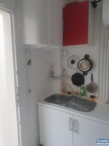Studio
                                                                                                                                                                                                                                                                                                                        1 pièce(s)                                                                                                                                                                                                                                                                                                                              21.5  m²