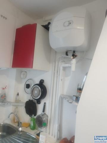 Studio
                                                                                                                                                                                                                                                                                                                        1 pièce(s)                                                                                                                                                                                                                                                                                                                              21.5  m²