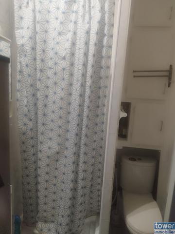 Studio
                                                                                                                                                                                                                                                                                                                        1 pièce(s)                                                                                                                                                                                                                                                                                                                              21.5  m²