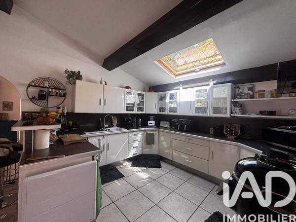 Maison à vendre 8 pièces 194 m² Taradeau